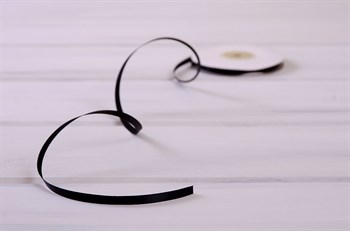 Лента атласная, 6 мм, черная, 22 м У0520015-Б22 - фото 11617