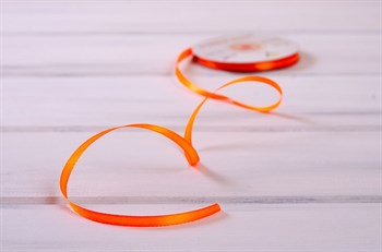Лента атласная, 6 мм, оранжевая, 22 м У0520011-Б22 - фото 11751