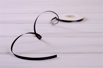 Лента атласная, 6 мм, черная, 27 м У0520015-Б - фото 7900