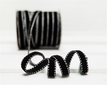 Лента бархатная с отстрочкой, 10 мм, черная, 1 м У0511001 - фото 9804