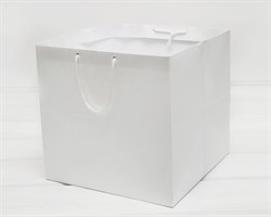 Пакет бумажный, 36х36х29 см, с широким дном и ручками, белый У0703044
