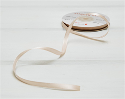 Лента атласная, 6 мм, кремовая, 22 м У0520028-Б22