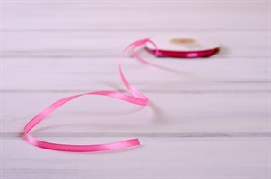 Лента атласная, 6 мм, розовая, 27 м У0520016-Б