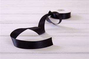 Лента атласная, 24 мм, черная, 1 м У0510024